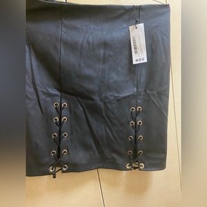 Plus Size lace tie skirt